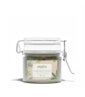 Exfoliante facial suave con cáscaras de semillas de cáñamo
