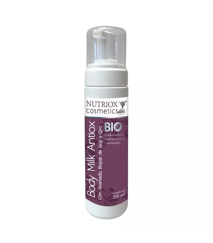 Crema hidratante vegana con aceite de oliva y agua de rosa damascena