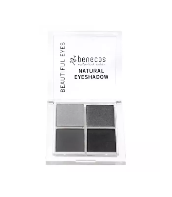 Paleta de sombras Benecos Quattro Eyeshadow Smokey con 4 tonos grises para una mirada ahumada.